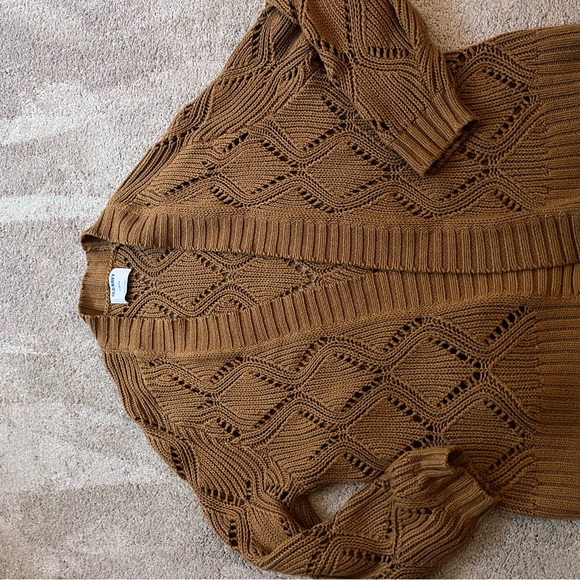 EUC Old Navy pointelle slouchy cardigan - Picture 2 of 4